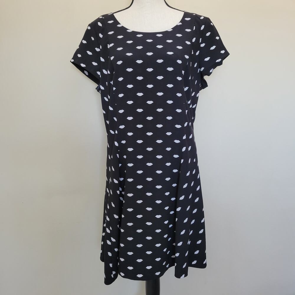 Maison Jules Cute XXL Fit & Flare Dress Scoop Neck Bust Darts Lined Cap Sleeves - Picture 2 of 16